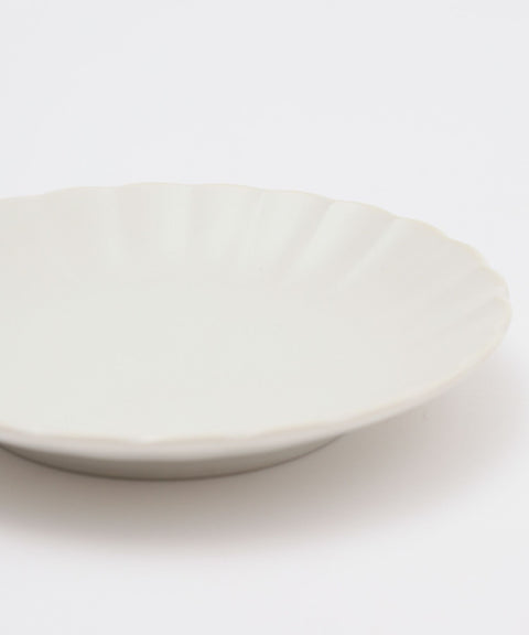 Chrysanthemum Plate Medium