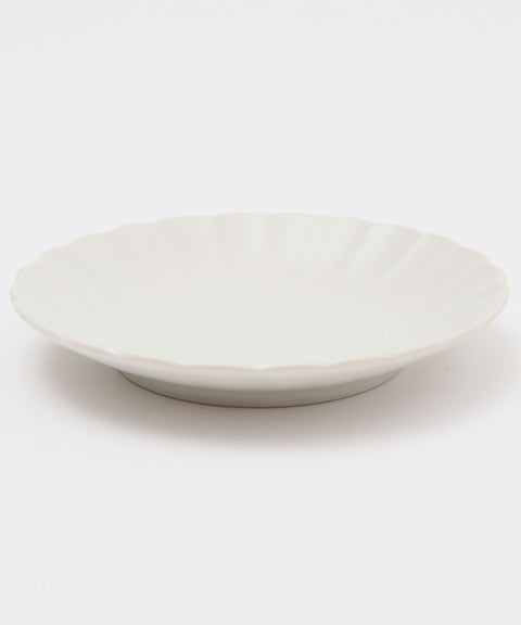 Chrysanthemum Plate Medium