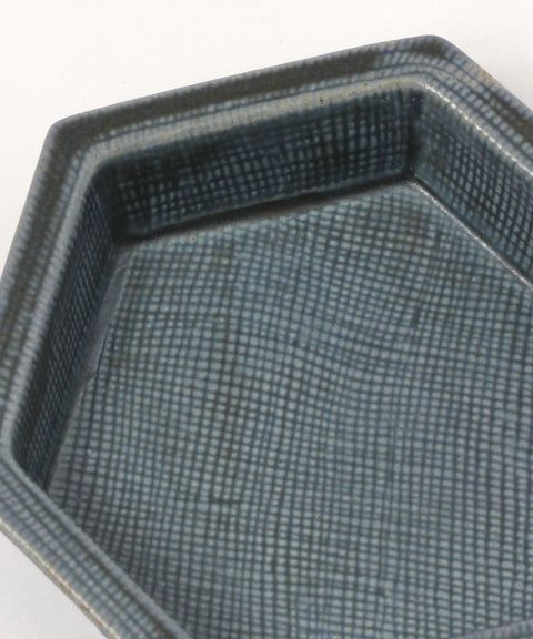 Kayame Pattern Hexagon Plate Small