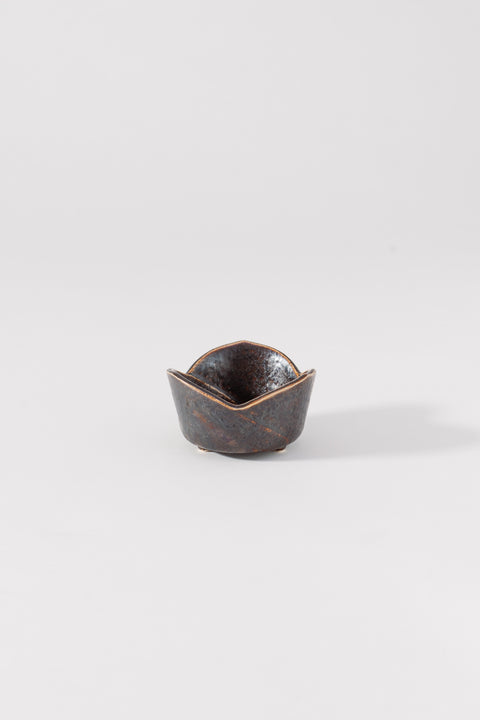 Mino Ware 3 Petal Flower Mini Bowl