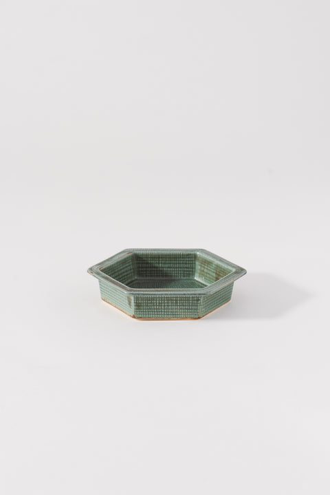 Kayame Pattern Hexagon Plate Small