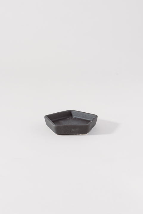 Mino Ware "Obanzai" Mini Plate Black