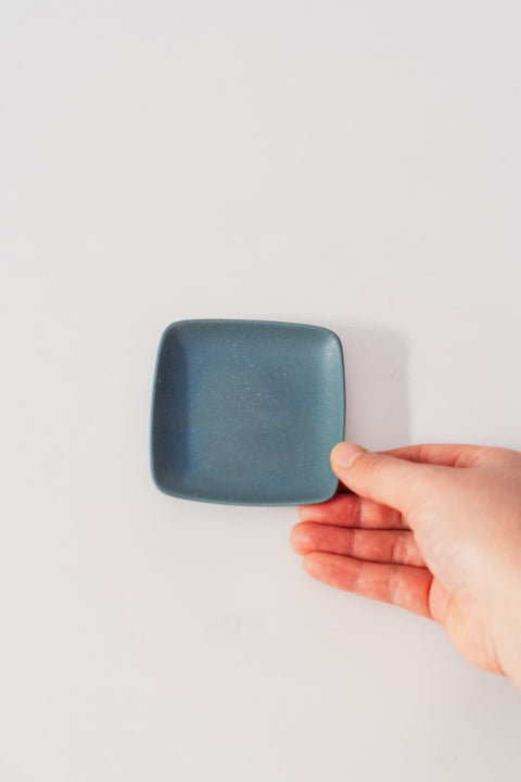 Mino Ware "Obanzai" Mini Plate Indigo