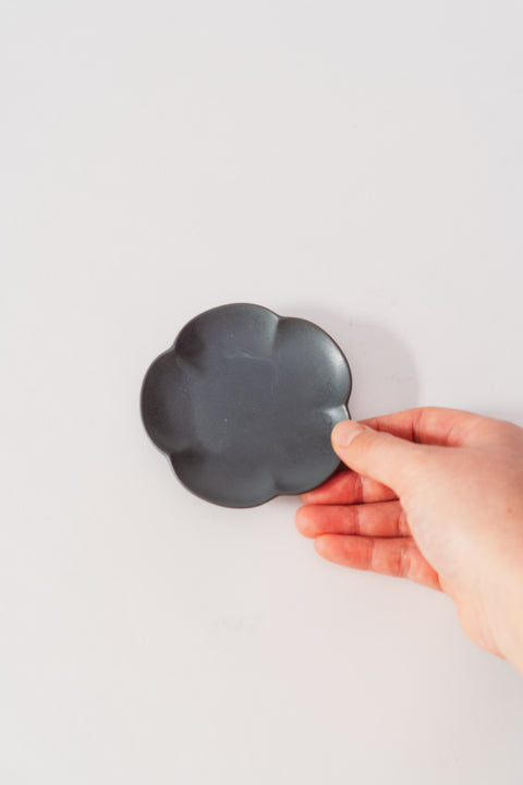 Mino Ware Mini Dish Ume Blossom