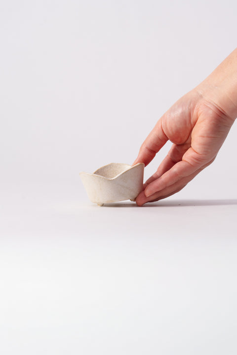Mino Ware 3 Petal Flower Mini Bowl