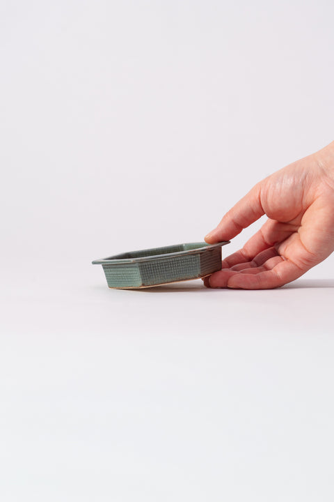 Kayame Pattern Hexagon Plate Small