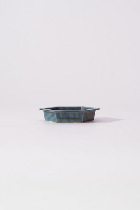 Kayame Pattern Hexagon Plate Small