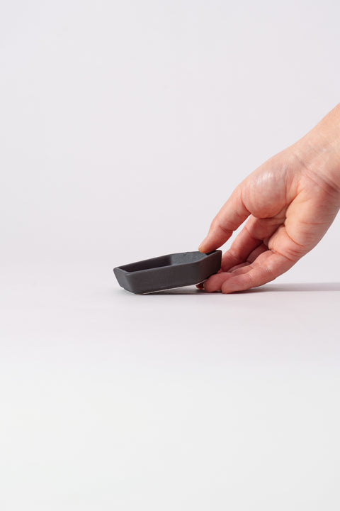 Mino Ware "Obanzai" Mini Plate Black