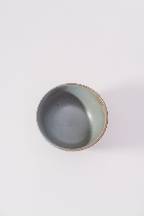 Mino Ware Black Soil Rice Bowl Tokusa Round