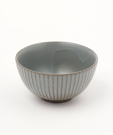 Mino Ware Black Soil Rice Bowl Tokusa Round