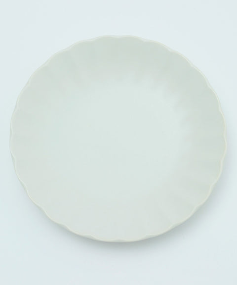 Chrysanthemum Plate Medium