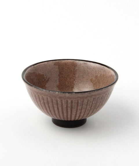 Mino Ware Black Soil Rice Bowl Tokusa Motif Small